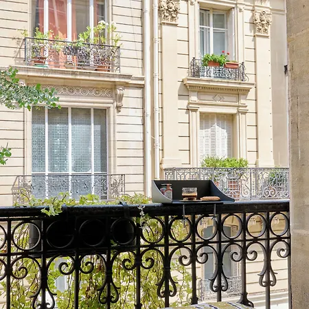 Beausejour Ranelagh Hotel Parigi