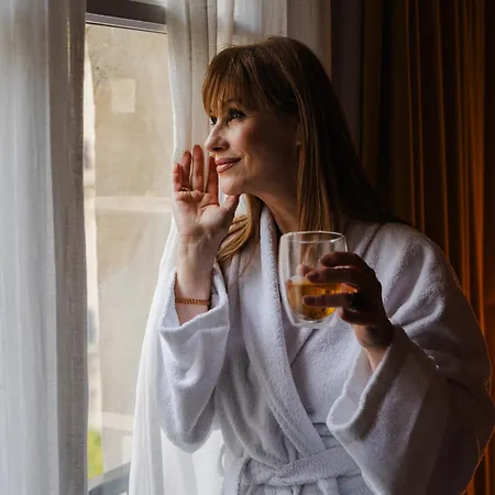 ホテル ボーゼジュール ラヌラグ パリ