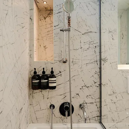 ボーゼジュール ラヌラグ パリ