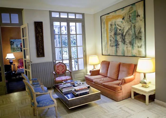 Beausejour Ranelagh Hotel