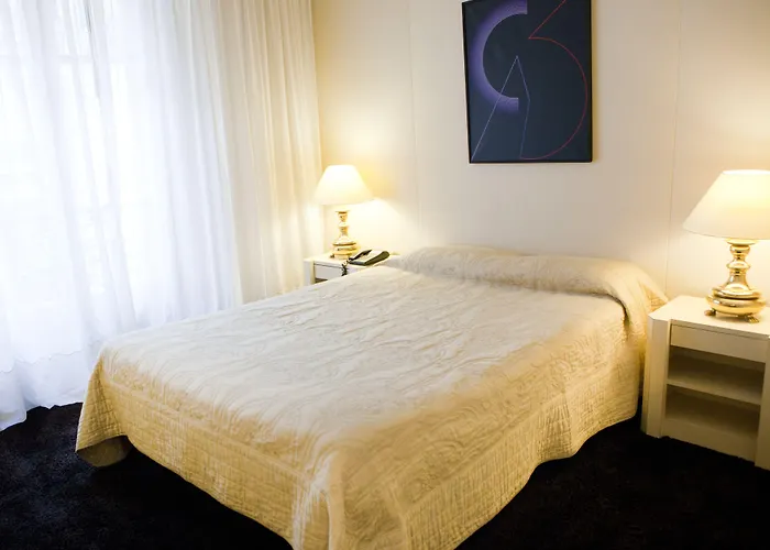 Beausejour Ranelagh 3* Parijs